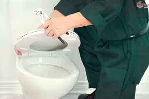 3 Cách Xử Lý Lắp Đặt Khi Tâm Xả Bồn Cầu Cũ Không Khớp Với Bồn Cầu Mới (Tâm 300mm, 400mm): Chuyển Đổi Tâm Xả Không Cần Đục Phá