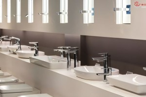 Mẫu Lavabo Đá Tự Nhiên và Lavabo Đặt Bàn Sứ: Xu Hướng Thiết Kế Tối Giản Phòng Tắm 2025 – Phân Tích Kích Thước và Thẩm Mỹ