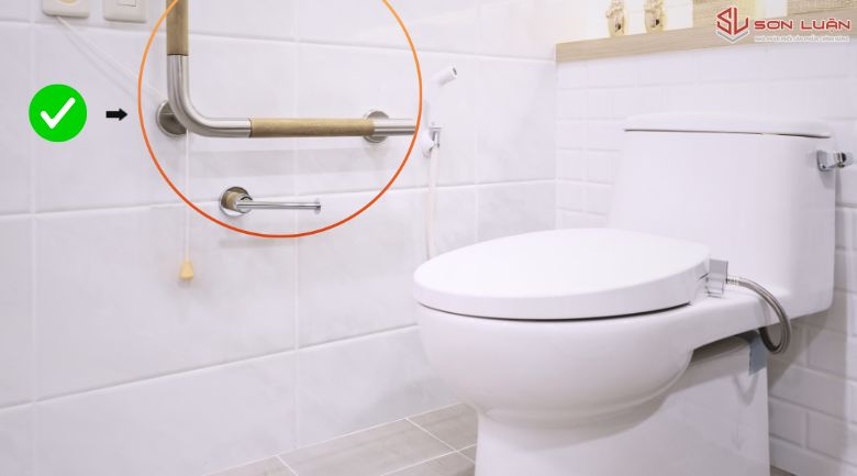 Vị trí lắp thanh vịn bồn cầu an toàn