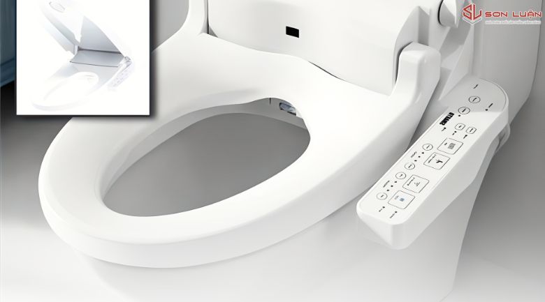 Nắp bồn cầu điện tử đã được lắp hoàn chỉnh